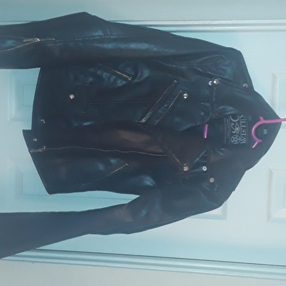 Females leather jacket